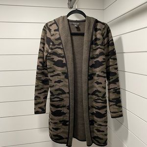 Camo hooded cardigan